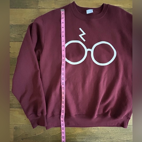 HARRY POTTER Maroon Heavyweight Oversized Sweatshirt w/glasses lightning print - Picture 7 of 7